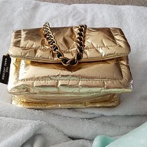 Handbag: tag removed but new never used